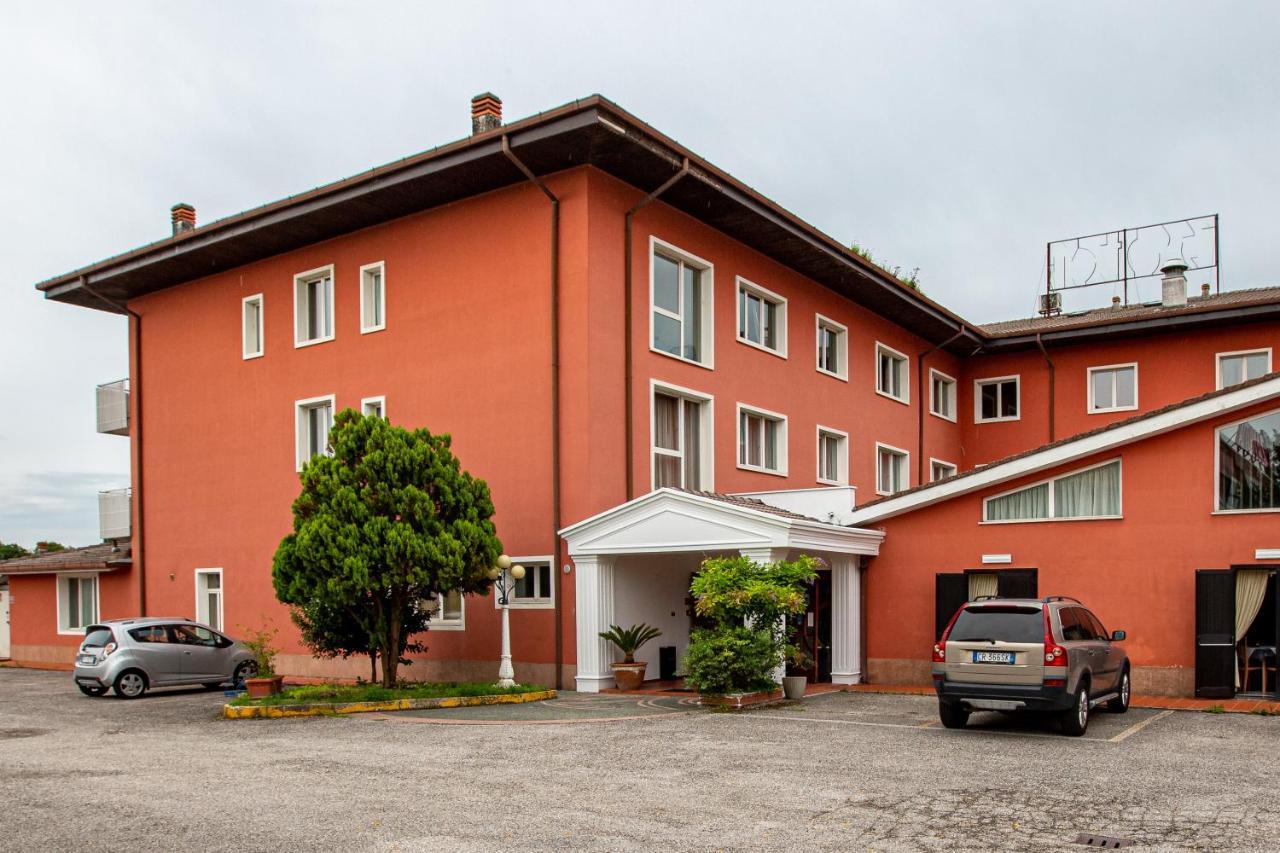 Hotel Villa Strassoldo "Ex Attianese Hotel Restaurant" Cervignano del Friuli Ngoại thất bức ảnh