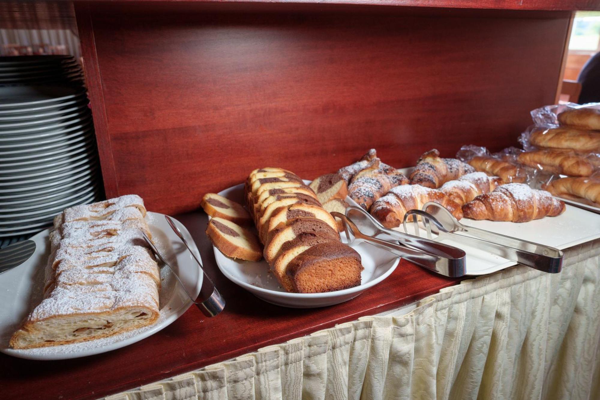 Hotel Villa Strassoldo "Ex Attianese Hotel Restaurant" Cervignano del Friuli Ngoại thất bức ảnh