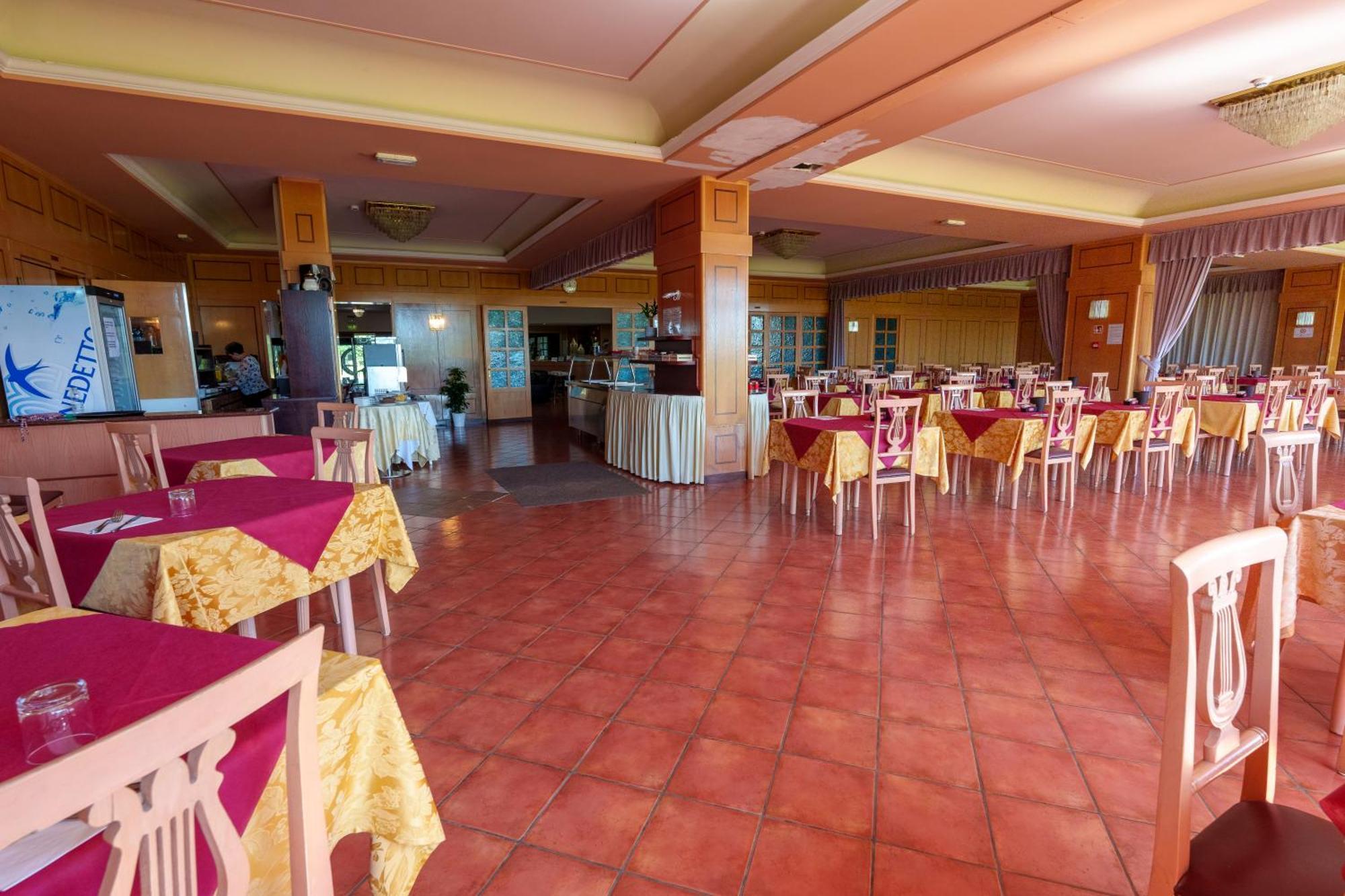Hotel Villa Strassoldo "Ex Attianese Hotel Restaurant" Cervignano del Friuli Ngoại thất bức ảnh